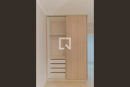 Apartamento para alugar com 93m², 3 quartos e 2 vagasQuarto 02 - Armário