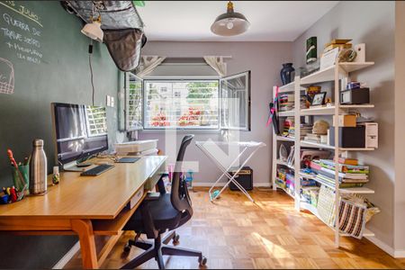 Apartamento à venda com 72m², 1 quarto e 1 vagaEscritório