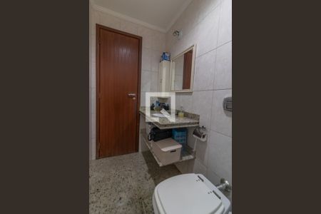 Apartamento à venda com 121m², 3 quartos e 2 vagas Apartamento à venda com 121m², 3 quartos e 2 vagasSuíte - Banheiro