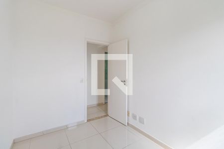 Quarto 1 de apartamento para alugar com 3 quartos, 85m² em Jardim Tupanci, Barueri