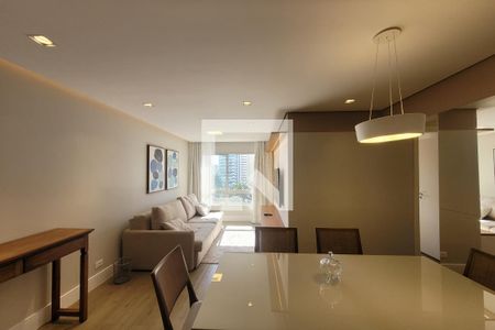 sala de estar/Jantar de apartamento para alugar com 3 quartos, 75m² em Aclimação, São Paulo