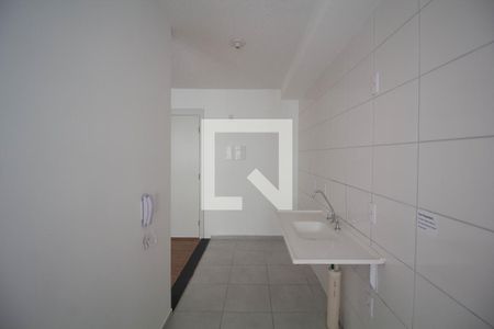 Apartamento à venda com 45m², 2 quartos e 1 vaga Apartamento à venda com 45m², 2 quartos e 1 vagaCozinha e Área de Serviço