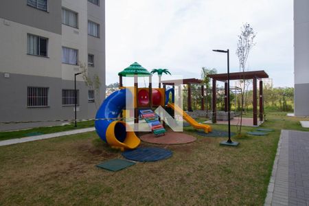 Apartamento à venda com 45m², 2 quartos e 1 vaga Apartamento à venda com 45m², 2 quartos e 1 vagaÁrea Comum - Playground