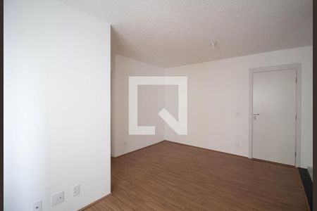 Sala de apartamento à venda com 2 quartos, 45m² em Jardim Santo Antonio, São Paulo