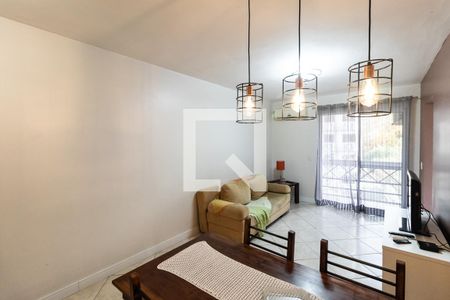 Sala de apartamento à venda com 2 quartos, 78m² em Morro do Espelho, São Leopoldo