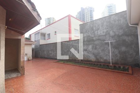 Casa à venda com 170m², 2 quartos e 10 vagasQuintal 
