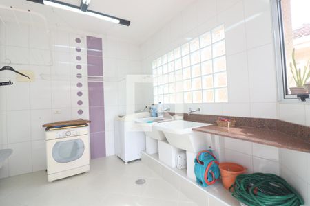 Casa à venda com 170m², 2 quartos e 10 vagasÁrea de Serviço