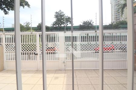 Janela Quarto 1  de casa à venda com 2 quartos, 170m² em Jardim das Laranjeiras, São Paulo