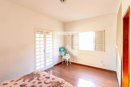 Casa à venda com 162m², 3 quartos e 3 vagasQuarto Suíte