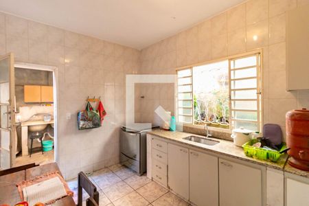 Casa à venda com 162m², 3 quartos e 3 vagasCozinha