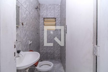 Casa à venda com 500m², 14 quartos e 3 vagasCasa 2 - Banheiro