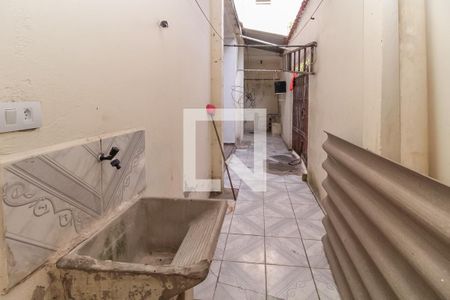 Casa à venda com 500m², 14 quartos e 3 vagasCasa 1 - Área de serviço