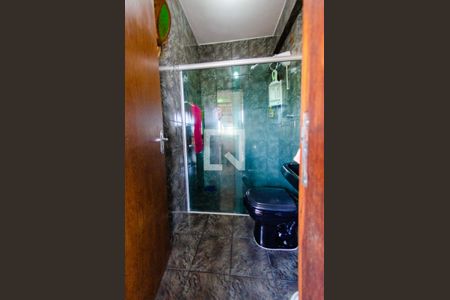 Casa à venda com 314m², 6 quartos e 3 vagasBanheiro 2