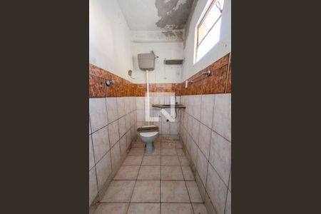 Casa à venda com 314m², 6 quartos e 3 vagasCasa de fundos