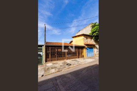 Casa à venda com 314m², 6 quartos e 3 vagasFachada