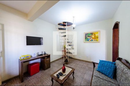 Sala 2 de casa à venda com 6 quartos, 314m² em Califórnia, Belo Horizonte