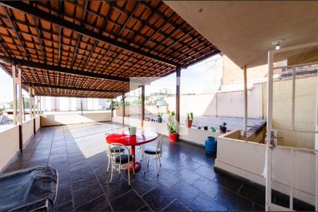 Casa à venda com 314m², 6 quartos e 3 vagasÁrea de serviço