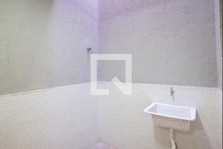 Casa à venda com 64m², 2 quartos e 2 vagas Casa à venda com 64m², 2 quartos e 2 vagasArea de Serviço