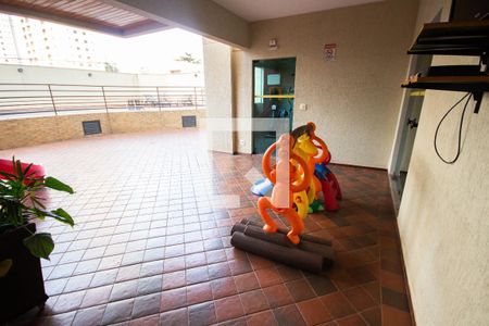 Apartamento para alugar com 106m², 3 quartos e 2 vagas Apartamento para alugar com 106m², 3 quartos e 2 vagasÁrea comum - Playground