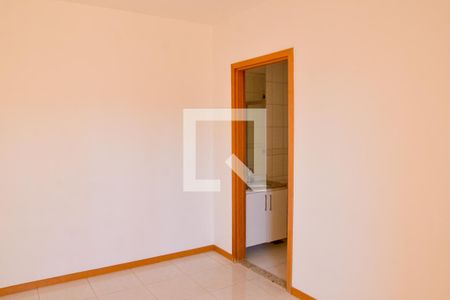 Quarto 1 de apartamento para alugar com 2 quartos, 55m² em Ceilândia Sul (ceilândia), Brasília