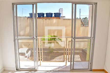 Sala de apartamento para alugar com 2 quartos, 55m² em Ceilândia Sul (ceilândia), Brasília