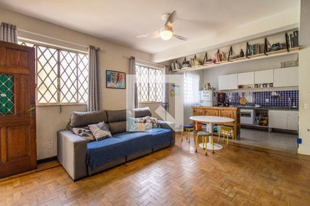 Sala de casa para alugar com 2 quartos, 160m² em Lapa, São Paulo