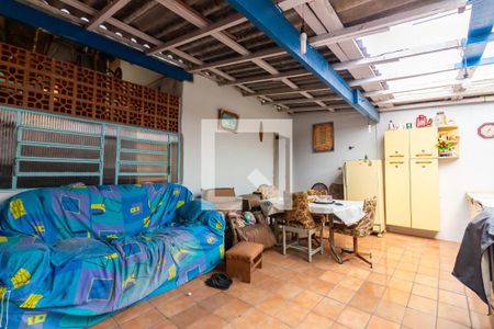 Casa à venda com 250m², 2 quartos e 3 vagasQuintal