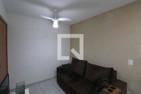 Sala de apartamento para alugar com 2 quartos, 50m² em Vila Lage, São Gonçalo