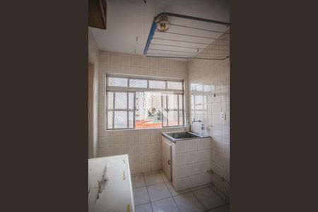 Apartamento para alugar com 81m², 3 quartos e 1 vagaÁrea de Serviço