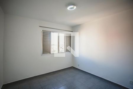 Apartamento para alugar com 81m², 3 quartos e 1 vagaQuarto 2