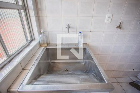 Apartamento para alugar com 81m², 3 quartos e 1 vagaÁrea de Serviço - Torneira