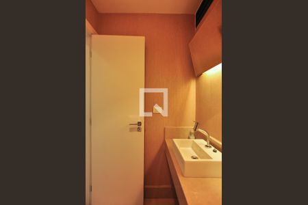 Apartamento à venda com 145m², 3 quartos e 3 vagas Apartamento à venda com 145m², 3 quartos e 3 vagasLavabo