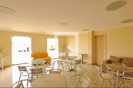Apartamento à venda com 145m², 3 quartos e 3 vagas Apartamento à venda com 145m², 3 quartos e 3 vagasÁrea comum - Salão de festas