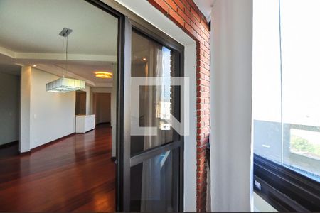 Apartamento à venda com 145m², 3 quartos e 3 vagas Apartamento à venda com 145m², 3 quartos e 3 vagasVaranda 2