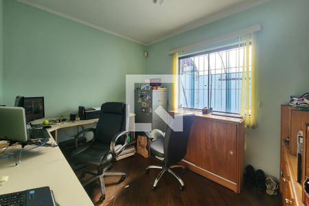 Casa à venda com 360m², 4 quartos e 3 vagasEscritório