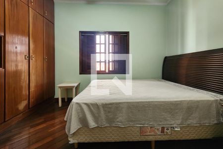 Casa à venda com 360m², 4 quartos e 3 vagasSuíte 4