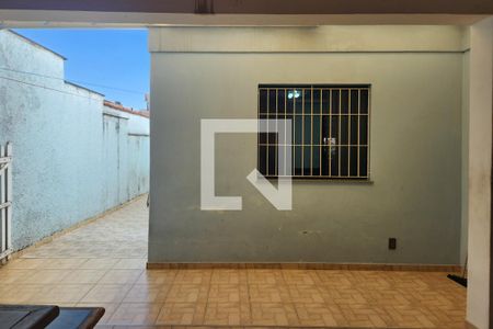 Casa à venda com 360m², 4 quartos e 3 vagasQuintal