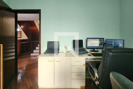 Casa à venda com 360m², 4 quartos e 3 vagasEscritório