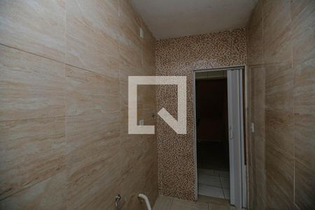 Casa à venda com 270m², 4 quartos e 2 vagas Casa à venda com 270m², 4 quartos e 2 vagasBanheiro 2 CASA 2