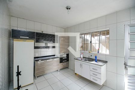 Casa à venda com 270m², 4 quartos e 2 vagas Casa à venda com 270m², 4 quartos e 2 vagasCozinha CASA 2