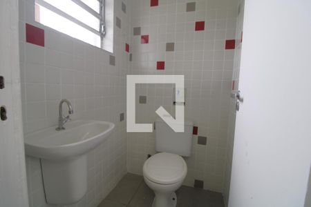 Casa para alugar com 706m², 4 quartos e 4 vagasBanheiro da suíte 1