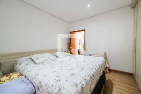 Quarto 1 de casa à venda com 2 quartos, 110m² em Jardim Moncoes, Santo André