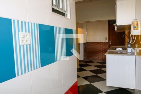 Apartamento à venda com 80m², 2 quartos e 1 vagaÁrea de Serviço