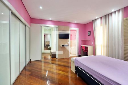 Apartamento à venda com 350m², 4 quartos e 4 vagasQuarto - Suíte 3