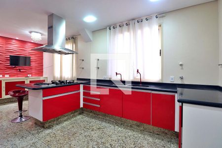 Apartamento à venda com 350m², 4 quartos e 4 vagasCozinha