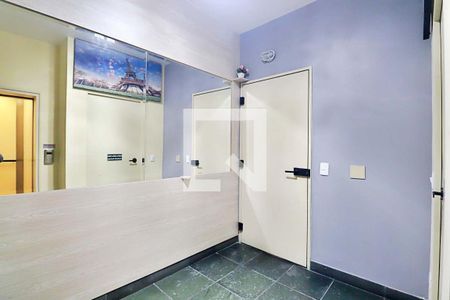 Apartamento à venda com 350m², 4 quartos e 4 vagasHall de entrada de serviço