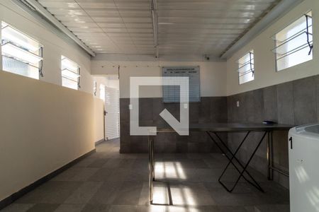 Studio para alugar com 15m², 1 quarto e sem vaga Studio para alugar com 15m², 1 quarto e sem vagaÁrea Comum - Lavanderia