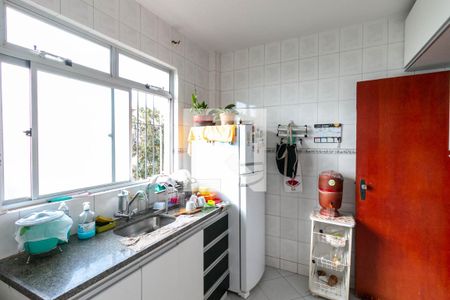 Apartamento à venda com 80m², 2 quartos e 1 vagaCozinha e Área de Serviço