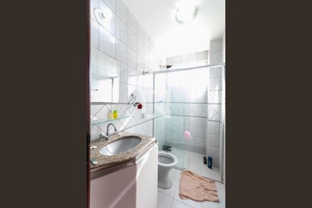 Apartamento à venda com 80m², 2 quartos e 1 vagaBanheiro Social