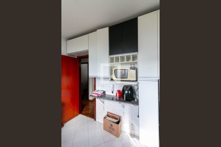 Apartamento à venda com 80m², 2 quartos e 1 vagaCozinha e Área de Serviço